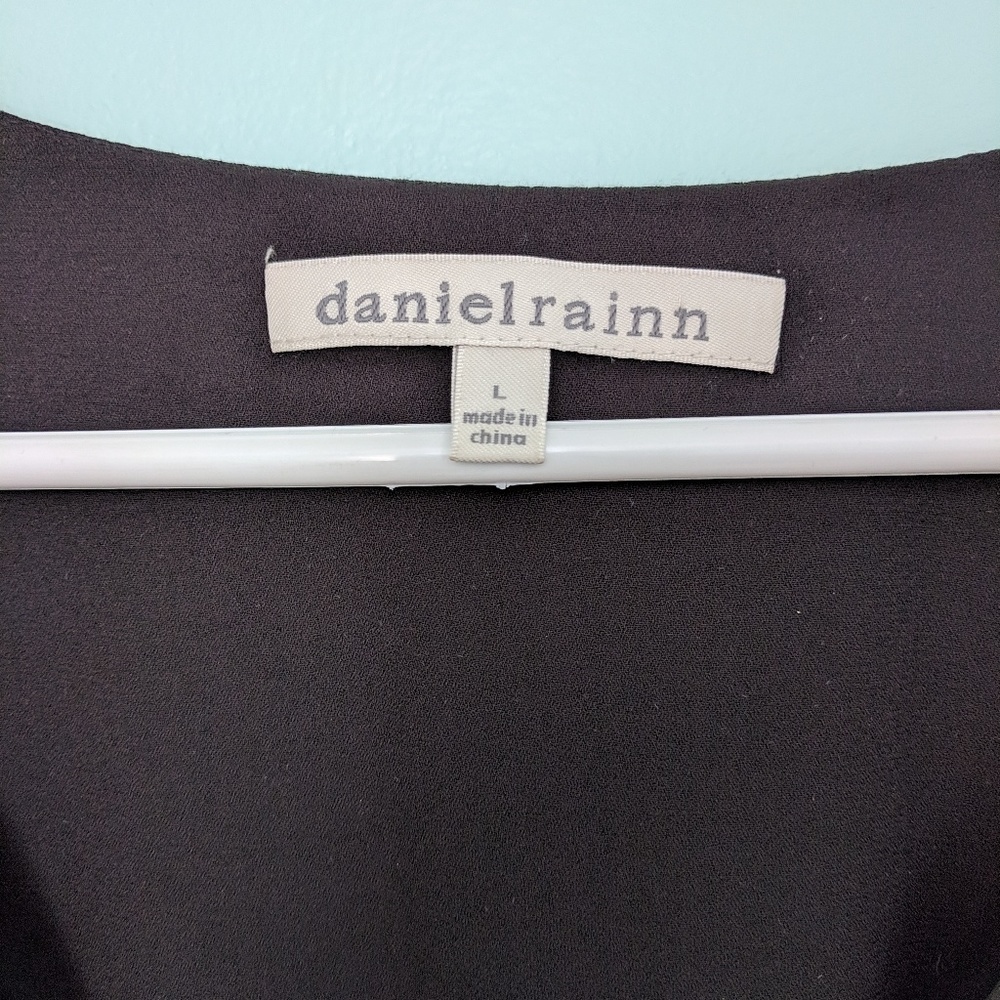 Dress - Picture 5 of 7